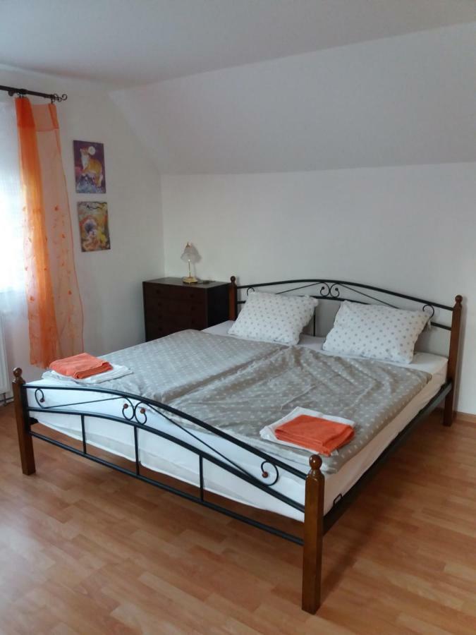 Apartmány F-M Frydek-Mistek Exterior foto